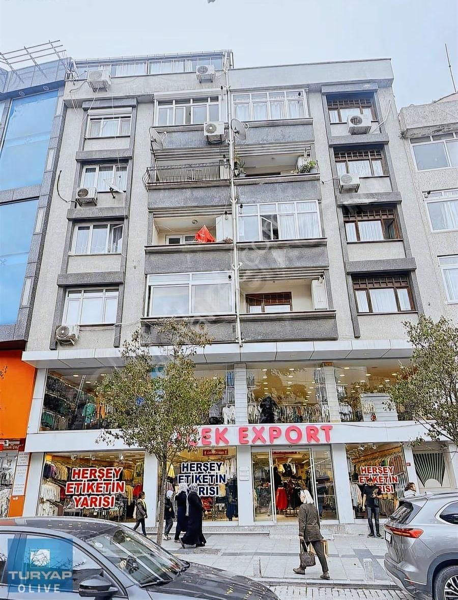 Satılık Daire Asansörlü 260m² | 5+1 Tripleks