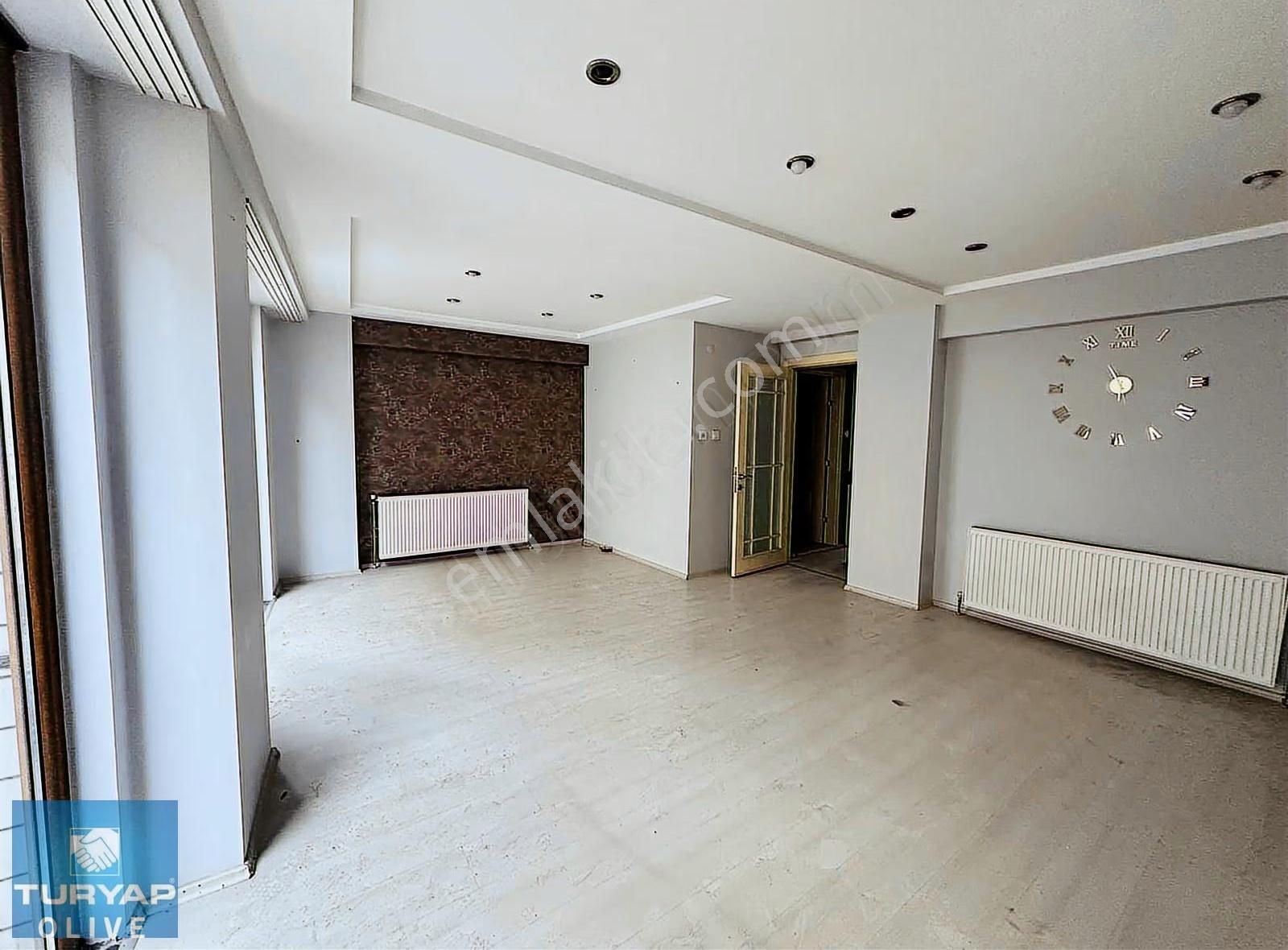 Rami Yenimahalle Satılık Ara Kat Geniş 3+1 Daire