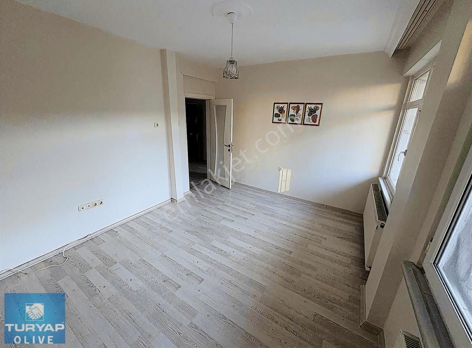 Eyüpsultan Topçular Mahallesinde Satılık 1+1 Daire - Görsel 16