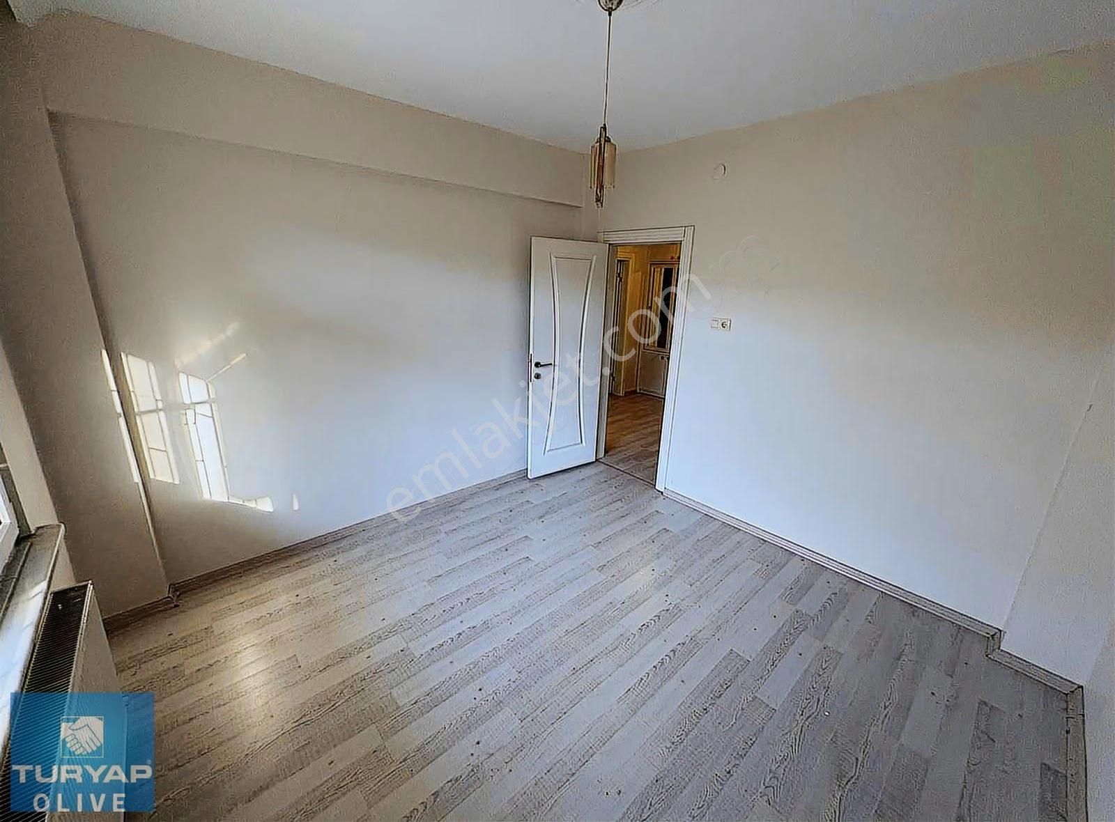 Eyüpsultan Topçular Mahallesinde Satılık 1+1 Daire - Görsel 15