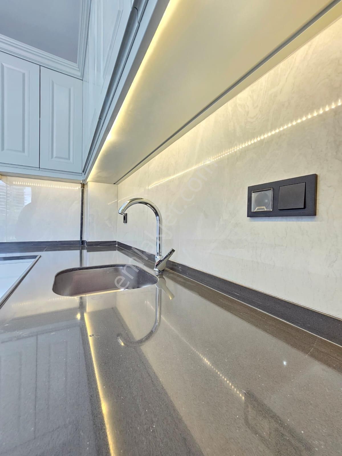 Denizli Şemikler Cinkaya Mevki Arakat 3+1 170 M2 Ebeveyn Banyolu Satılık Lüks Daire