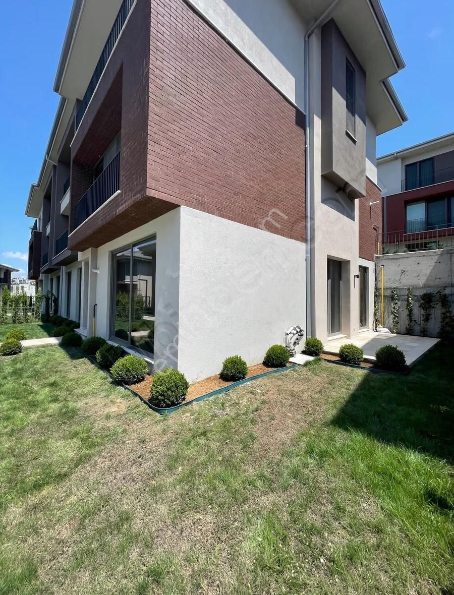 Bahçeşehir Ayışığı Evleri'nde Satılık 3+1 Villa, 124m²net - Görsel 12