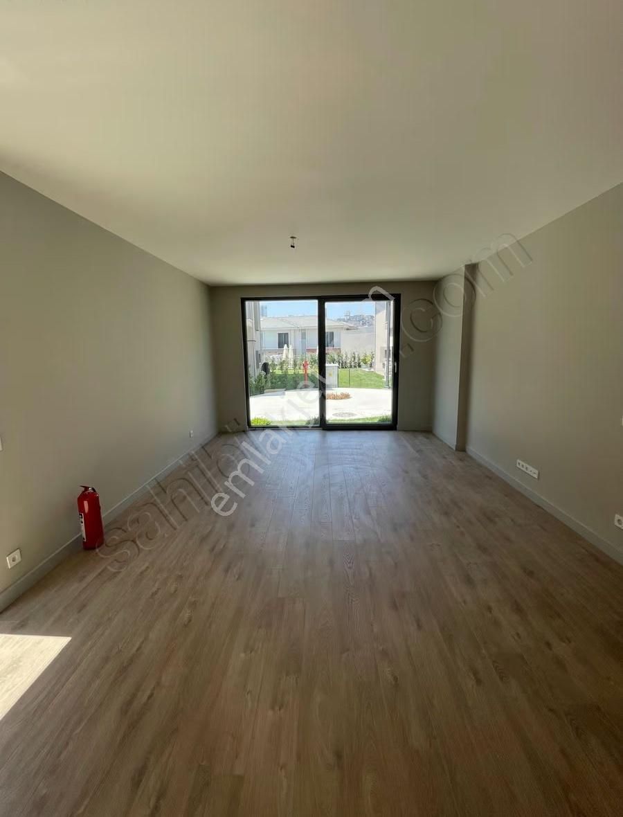 Bahçeşehir Ayışığı Evleri'nde Satılık 3+1 Villa, 124m²net - Görsel 8