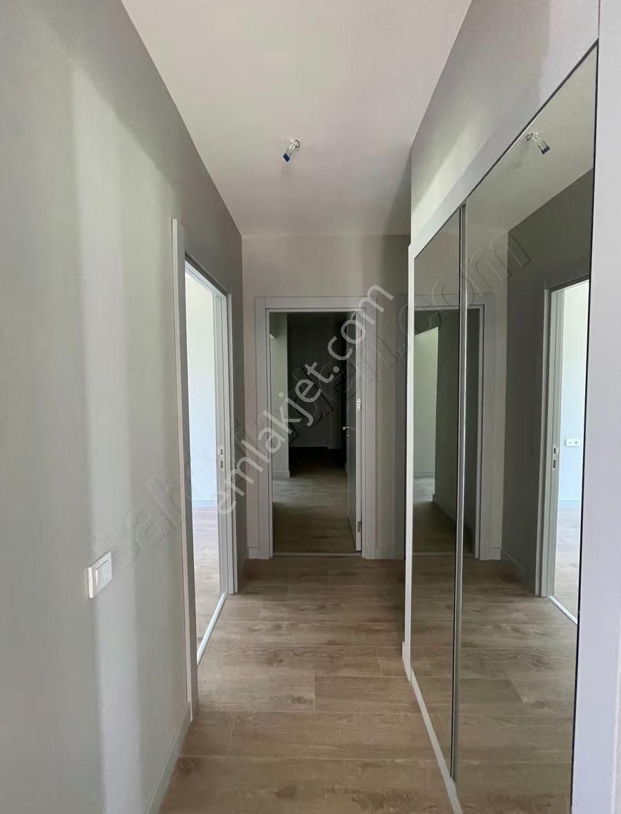 Bahçeşehir Ayışığı Evleri'nde Satılık 3+1 Villa, 124m²net - Görsel 13