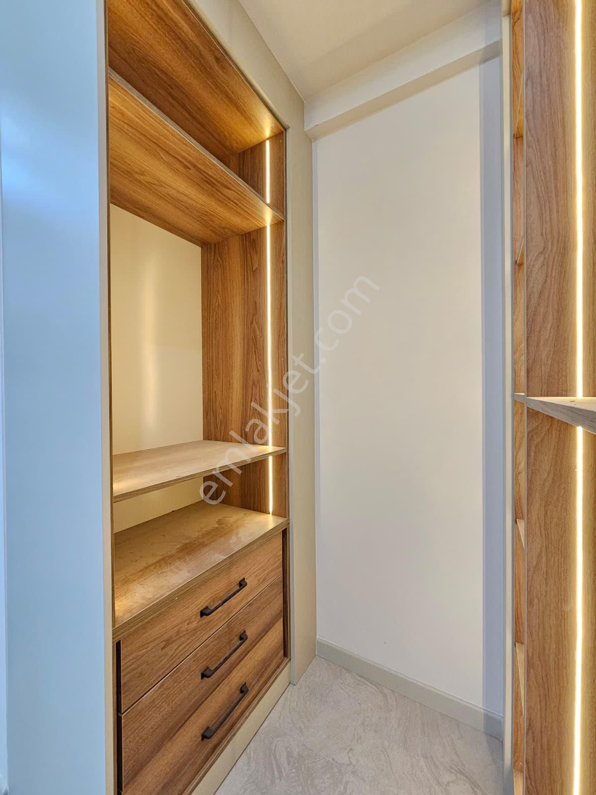 Denizli Şemikler De 3+1 Ebeveyn Banyolu Giyinme Odalı Panjurlu Ultra Lüks Daire - Görsel 15