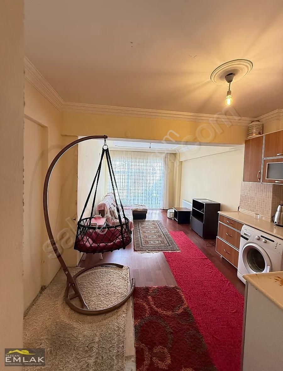 Barbaros'ta Eşyalı, Doğalgaz Kombili 1+1 Kiralık Daire - Görsel 2