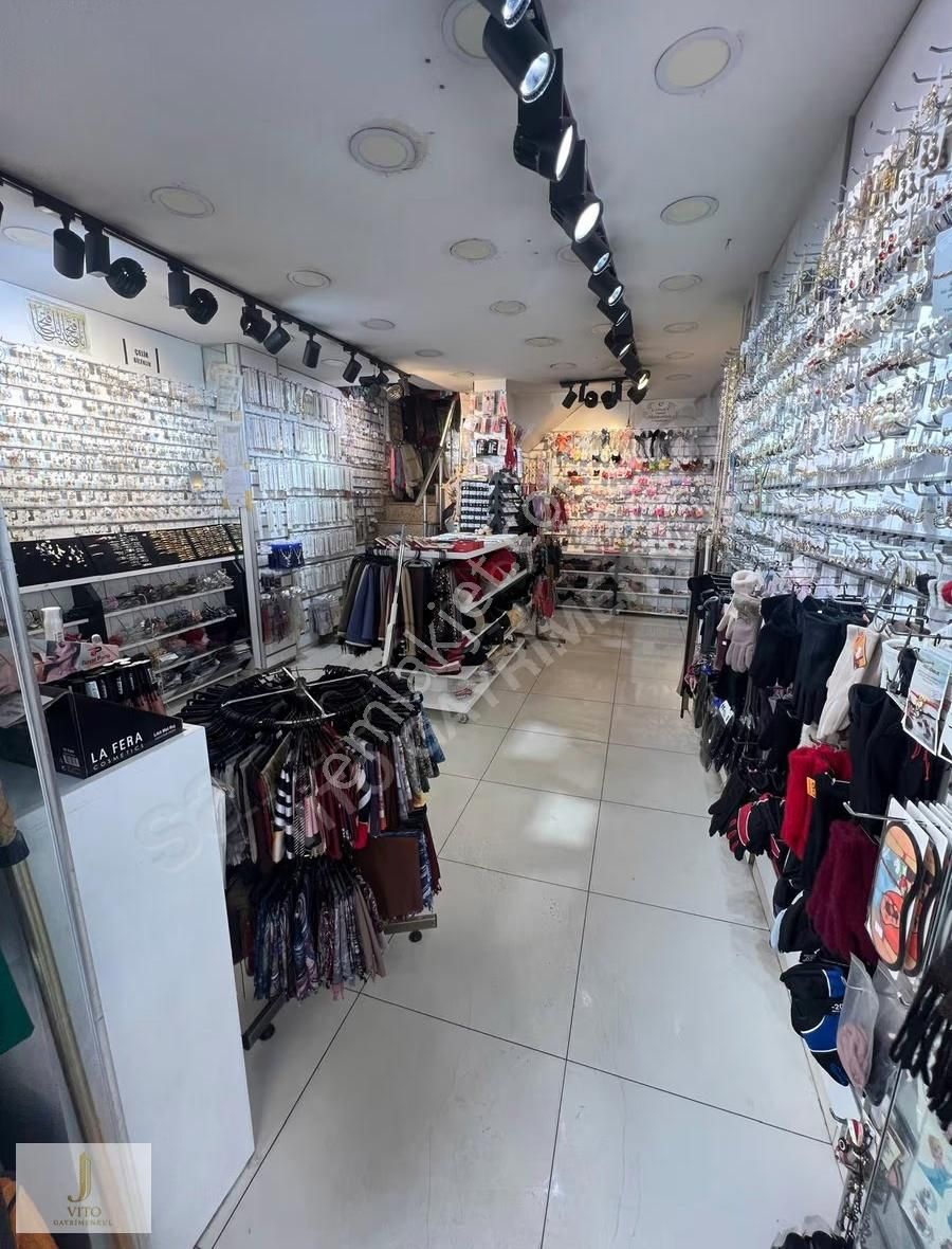 Şirinevler Meydan Yürüyüş Yolunda 3 Katlı Satılık Dükkan Mağaza - Görsel 5