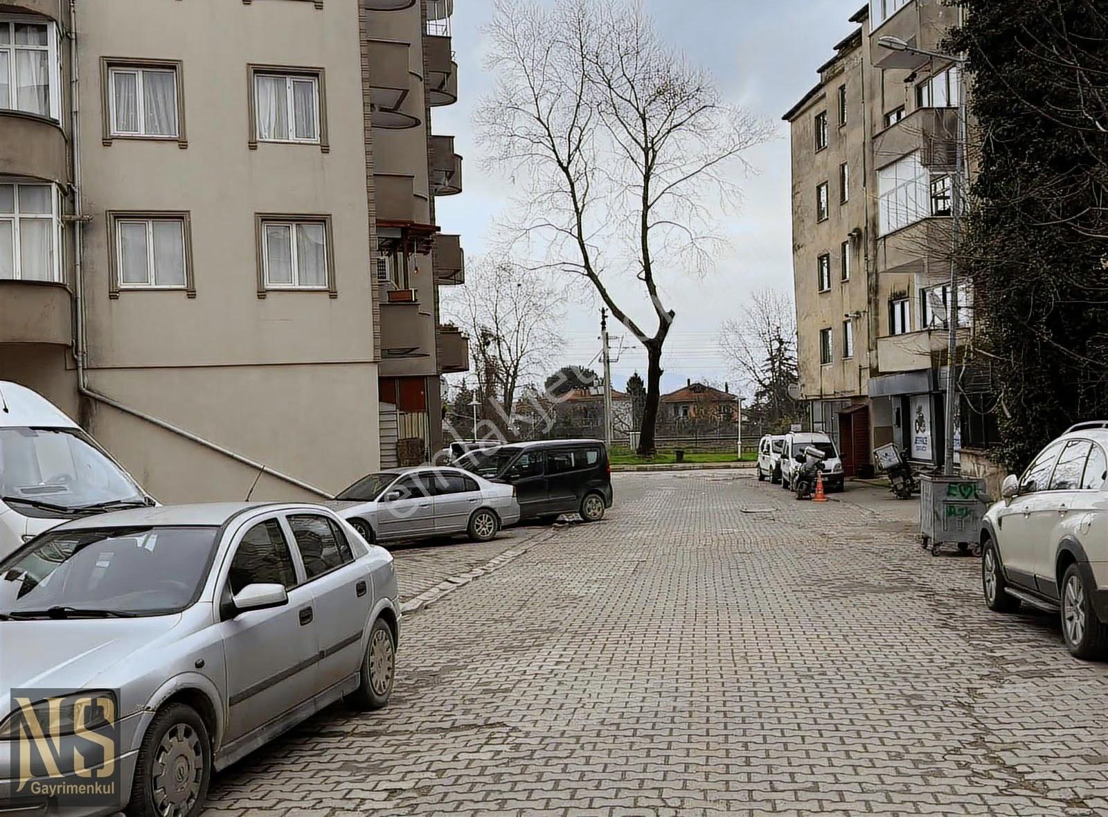 Sapanca Merkez Çarşı Da Satılık Dükkan - Görsel 6