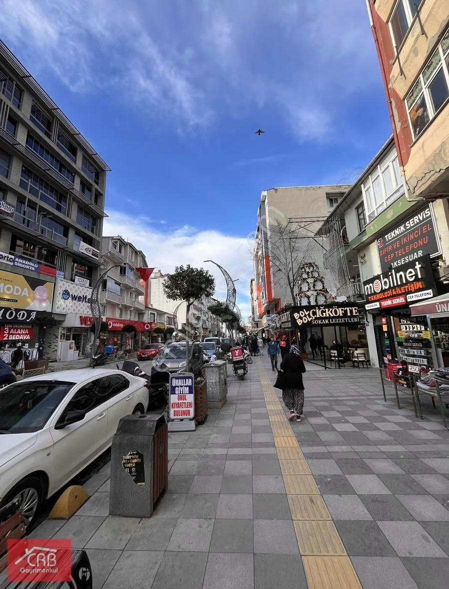 En Merkezi Konumda Cadde Manzaralı Mobilyalı Ofis ! - Görsel 12