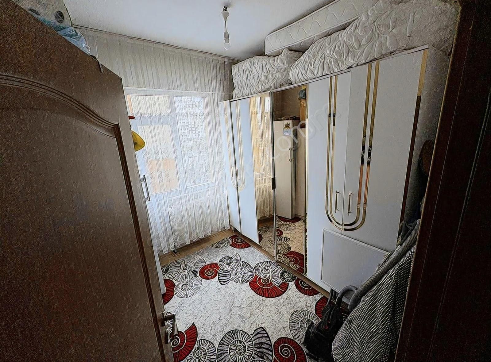 Yunusemre Mah. Bakımlı Satılık 3+1 - Görsel 2