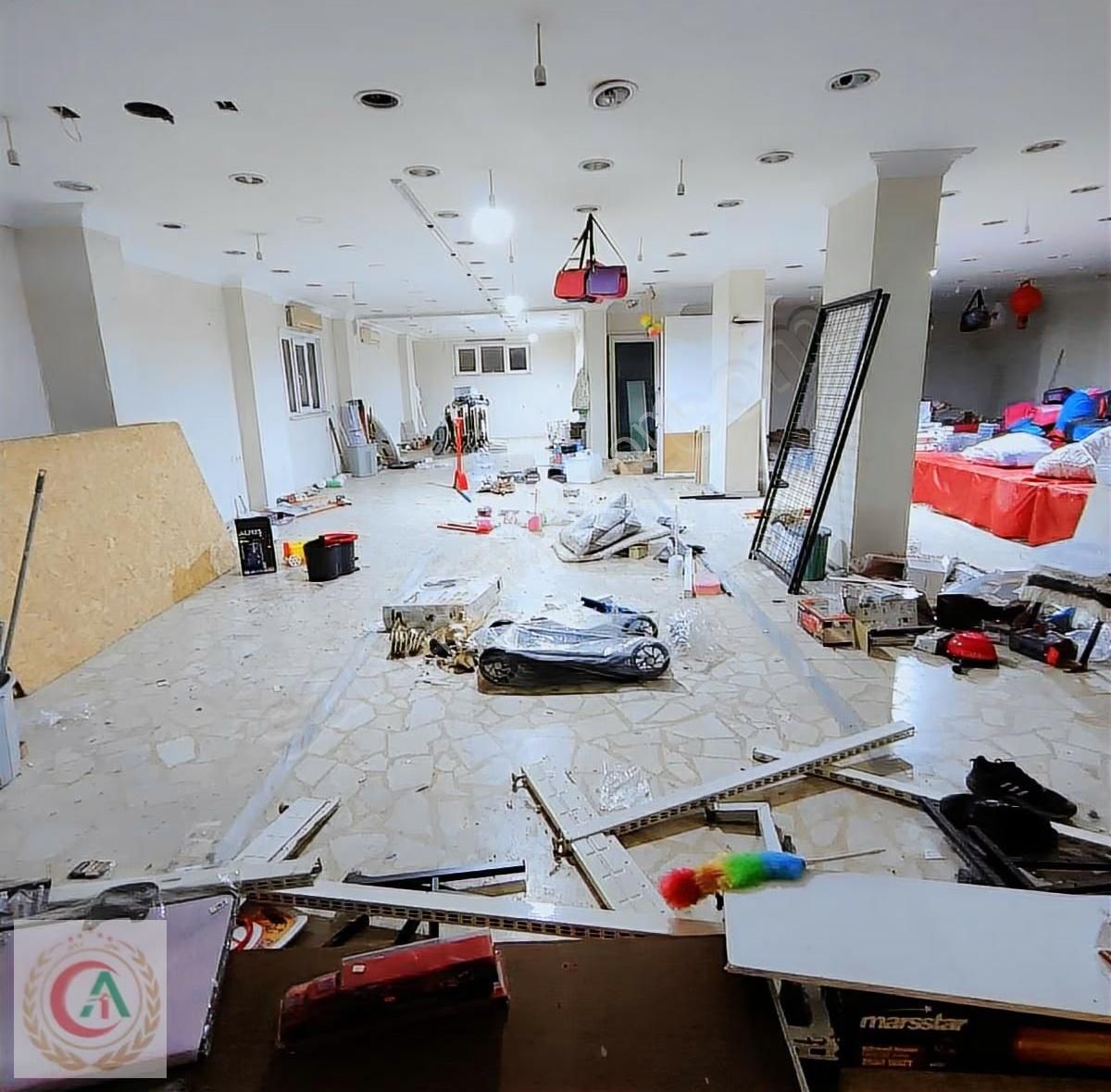 Akdoğan İnşaat Yunusemre Mah Cadde Üzeri Kiralık Dükkan 220m2 - Görsel 16