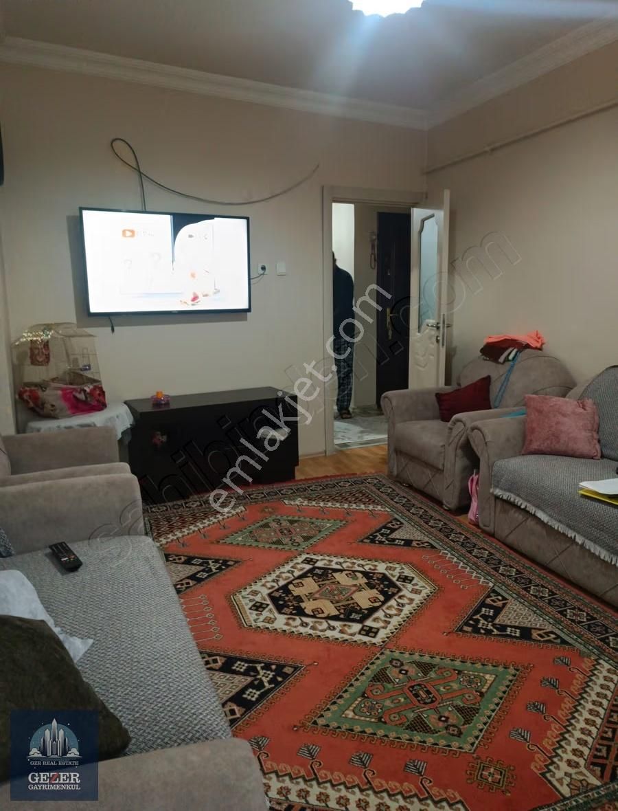 Şemsipaşa Mah Mükemmel Konum Orta Kat 2+1 Fırsat Daire - Görsel 2