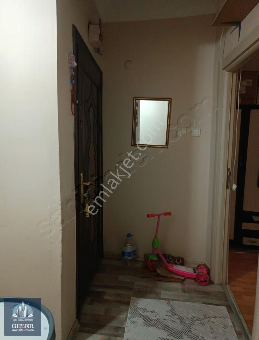 Şemsipaşa Mah Mükemmel Konum Orta Kat 2+1 Fırsat Daire - Görsel 3