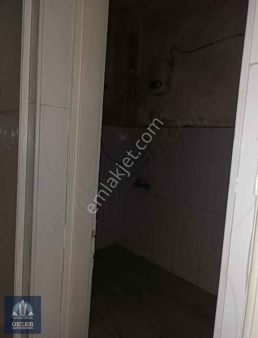 Küçükköy Barbaros Mah Kiralık 1+1 Giriş Kat Daire - Görsel 13