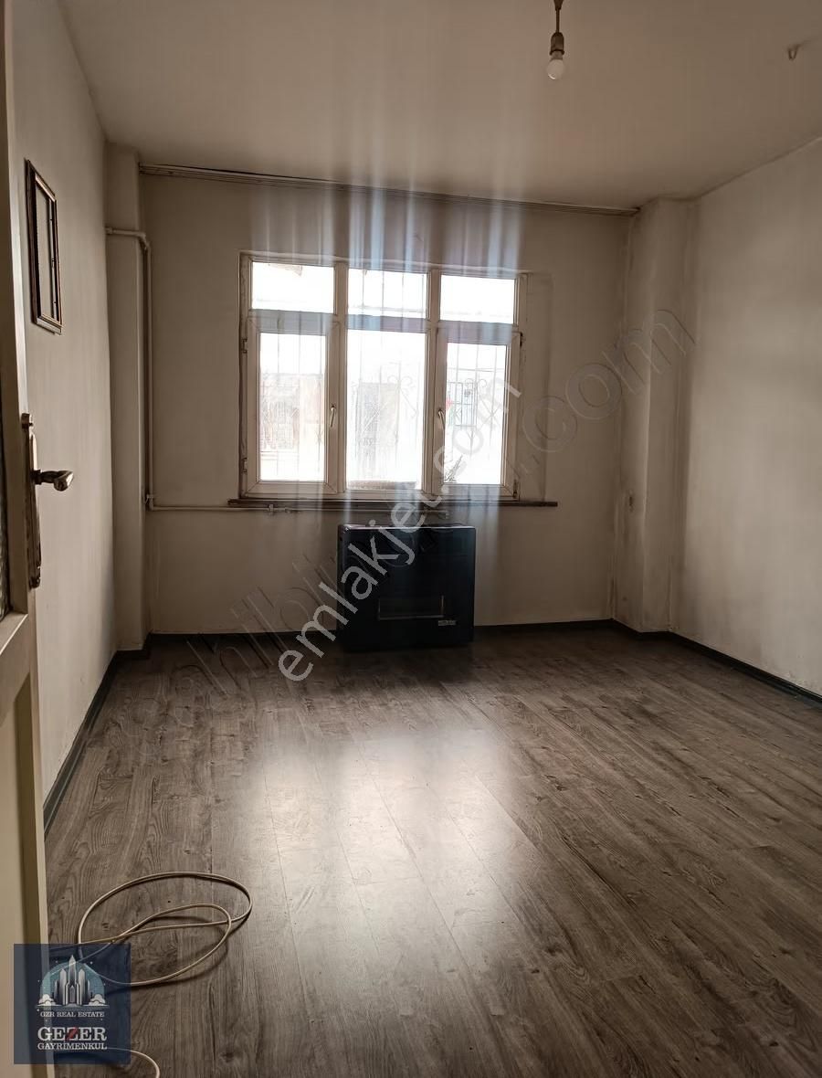 Küçükköy Barbaros Mah Kiralık 1+1 Giriş Kat Daire - Görsel 6