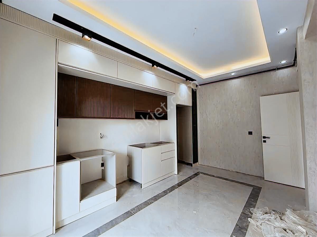 Ulaş Emlaktan Osmanlı Past Yanı 2+1 Lüks Sıfır Daire - Görsel 16