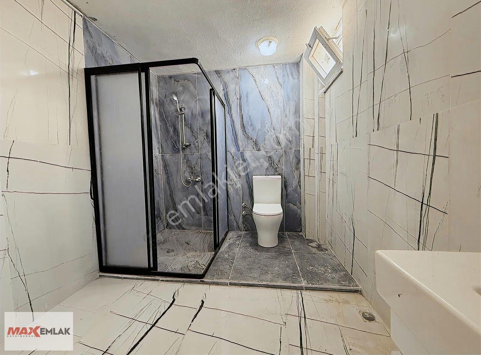Osmangazi Mah. Cadde Üzeri Marmaray Yakını 2+1 130 M2 Arakat - Görsel 2