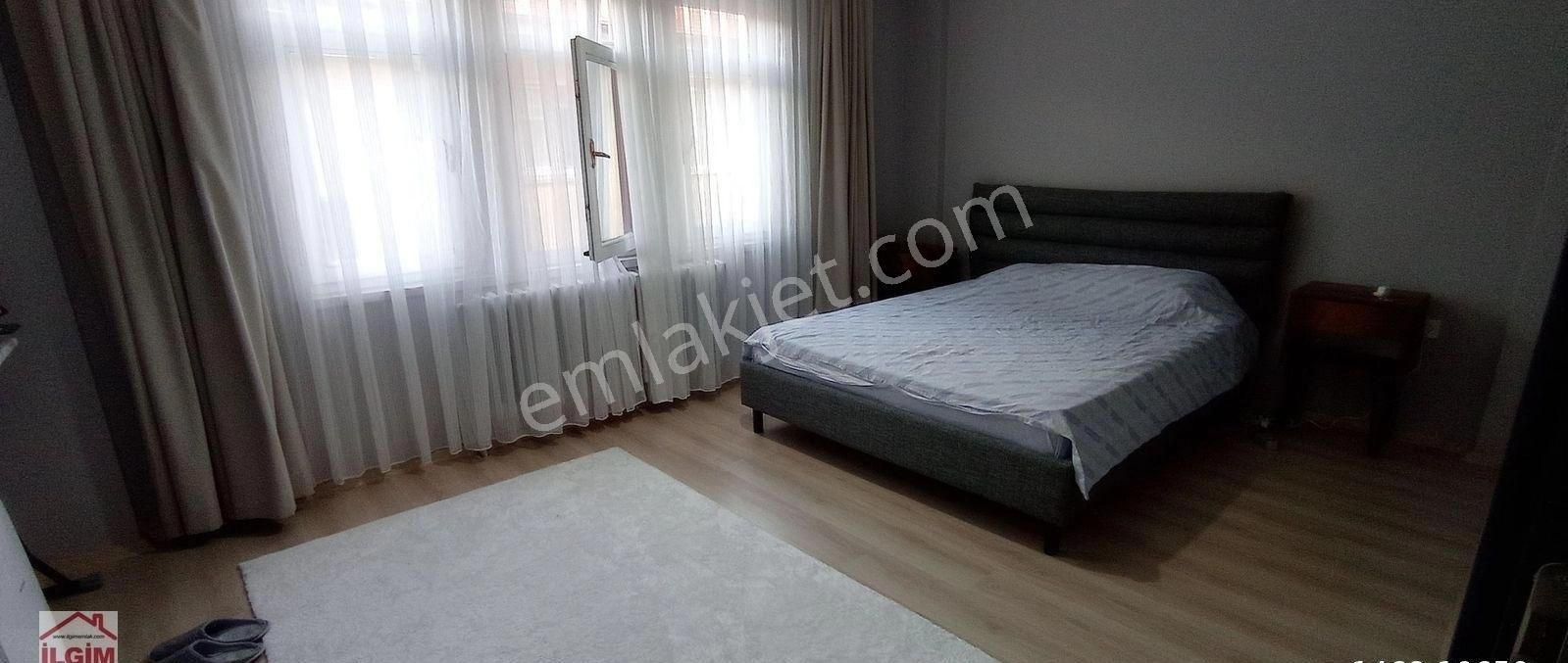 Kızılay Kolej Yakını 3+1 Eşyalı Çok Temiz Asansörlü Açık Otoparklı Kiralık Konut - Görsel 18