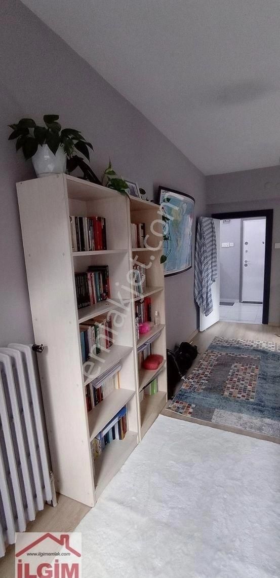 Kızılay Kolej Yakını 3+1 Eşyalı Çok Temiz Asansörlü Açık Otoparklı Kiralık Konut - Görsel 27