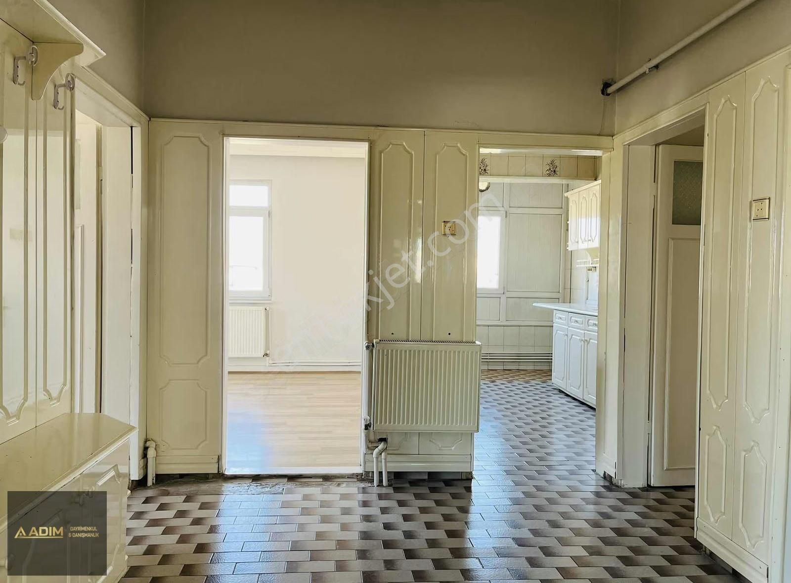 Fevzıçakmakta Cadde Üstü Kiralık Daire - Görsel 4