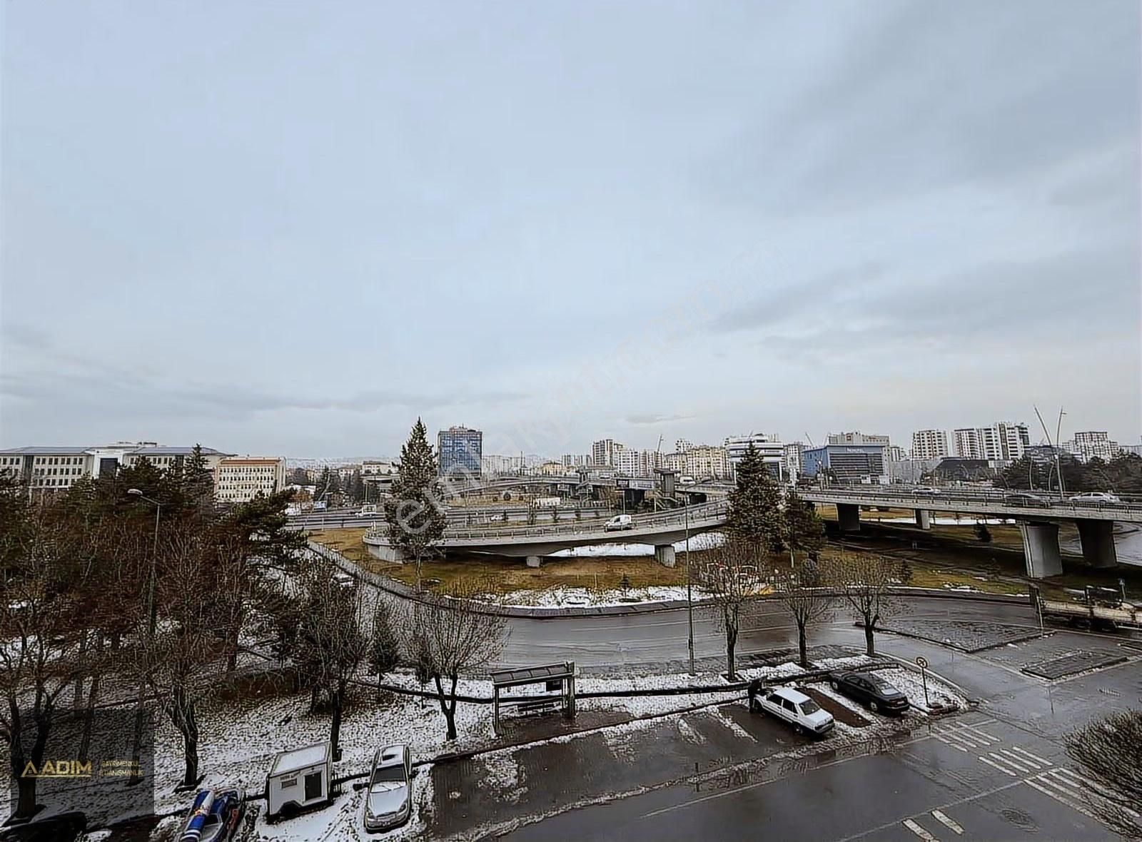 Merkezde Harika Konumda Satılık 4+1 Daire - Görsel 2