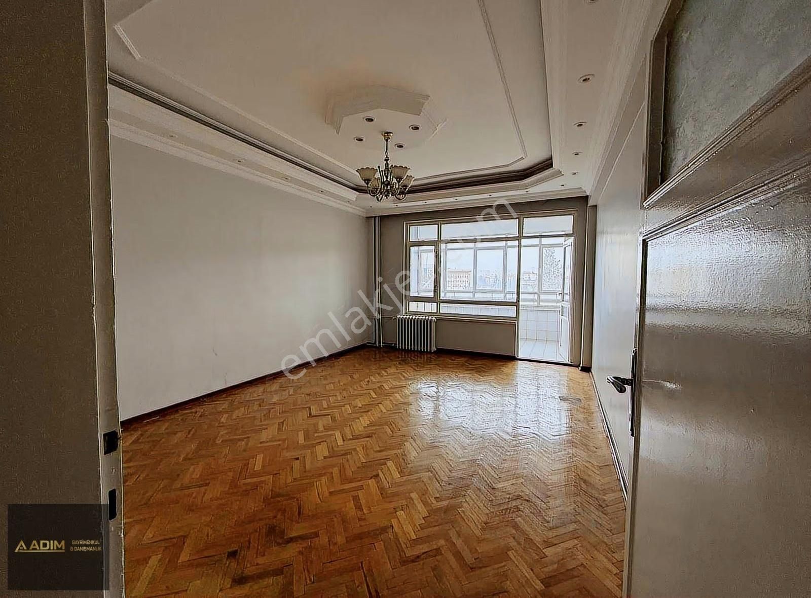 Merkezde Harika Konumda Satılık 4+1 Daire - Görsel 3