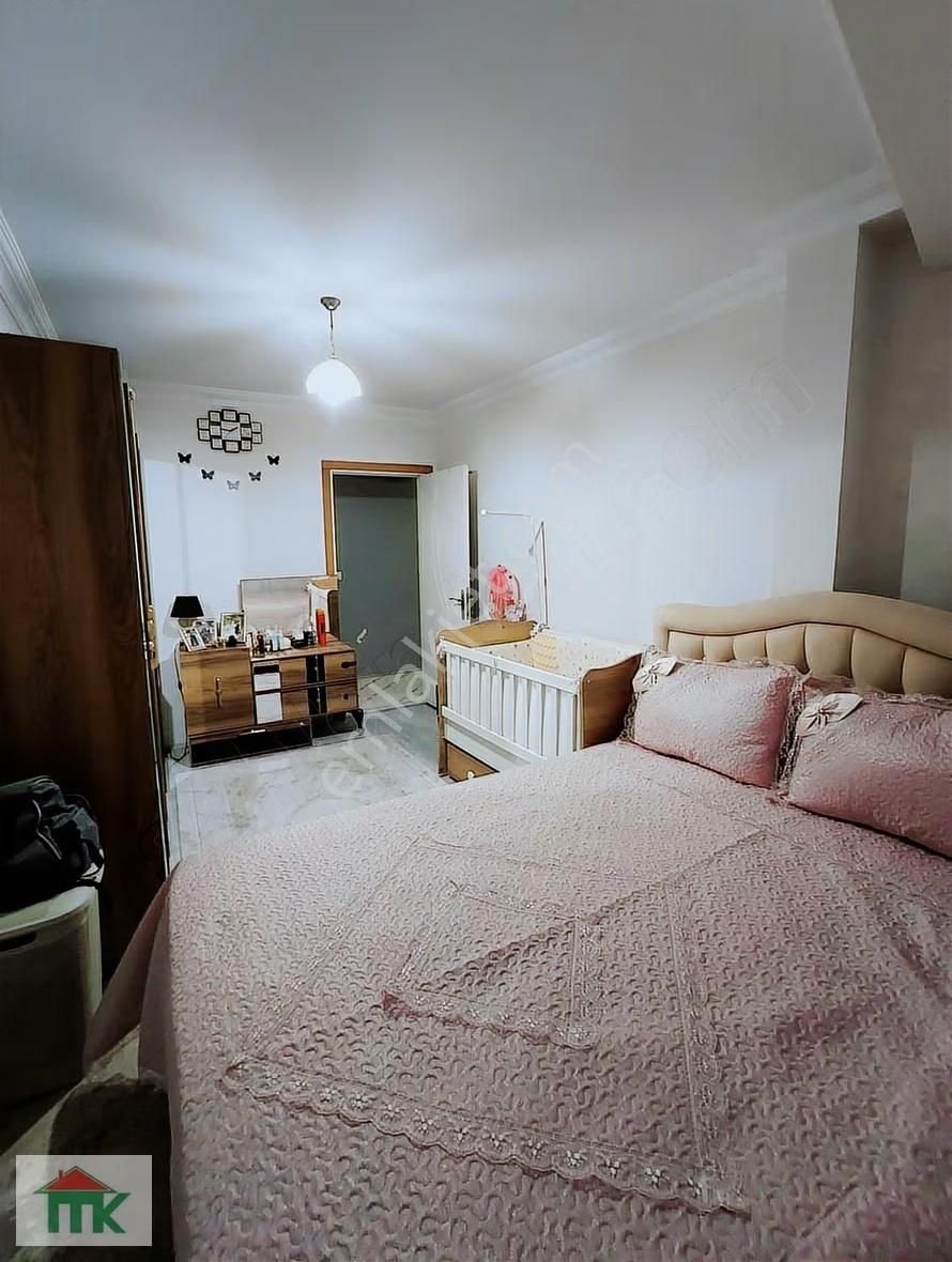 İlbade'de Cadde Üzeri 2+1, 100 M² Yerden Isıtmalı Fırsat Daire - Görsel 2