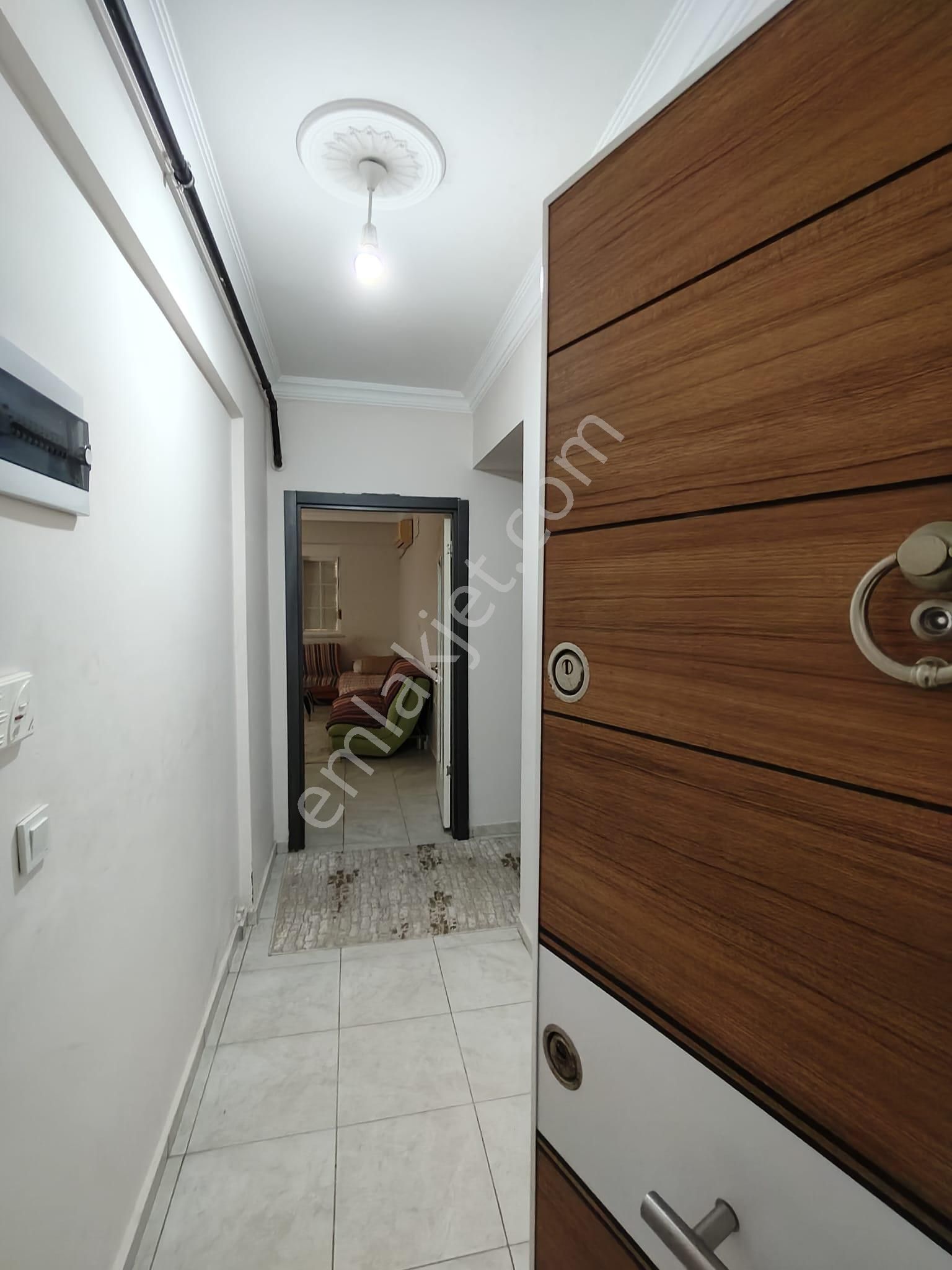 Emsalleriden Uygun Satılık Havuzlu Daire - Görsel 20