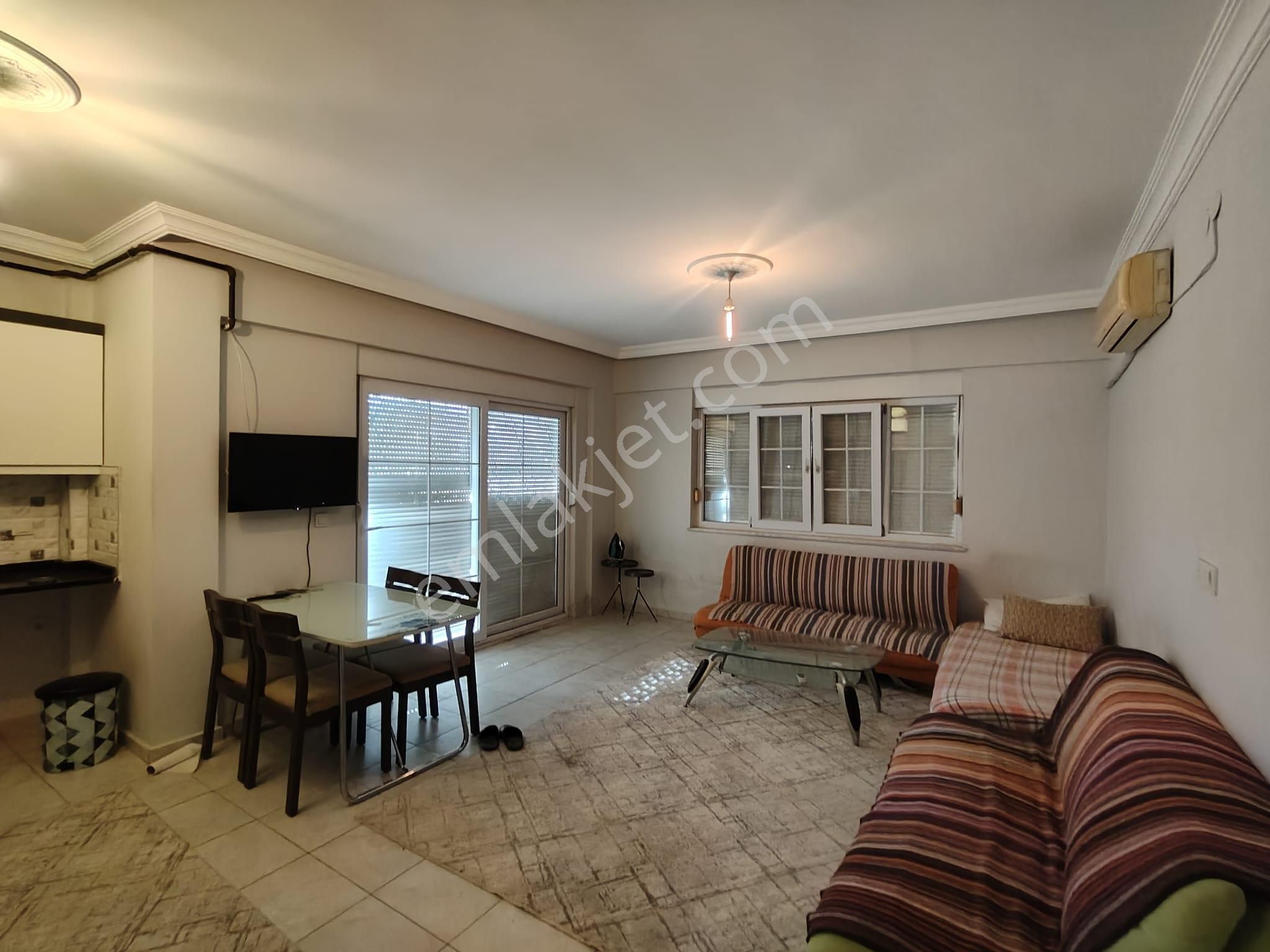 Emsalleriden Uygun Satılık Havuzlu Daire - Görsel 23