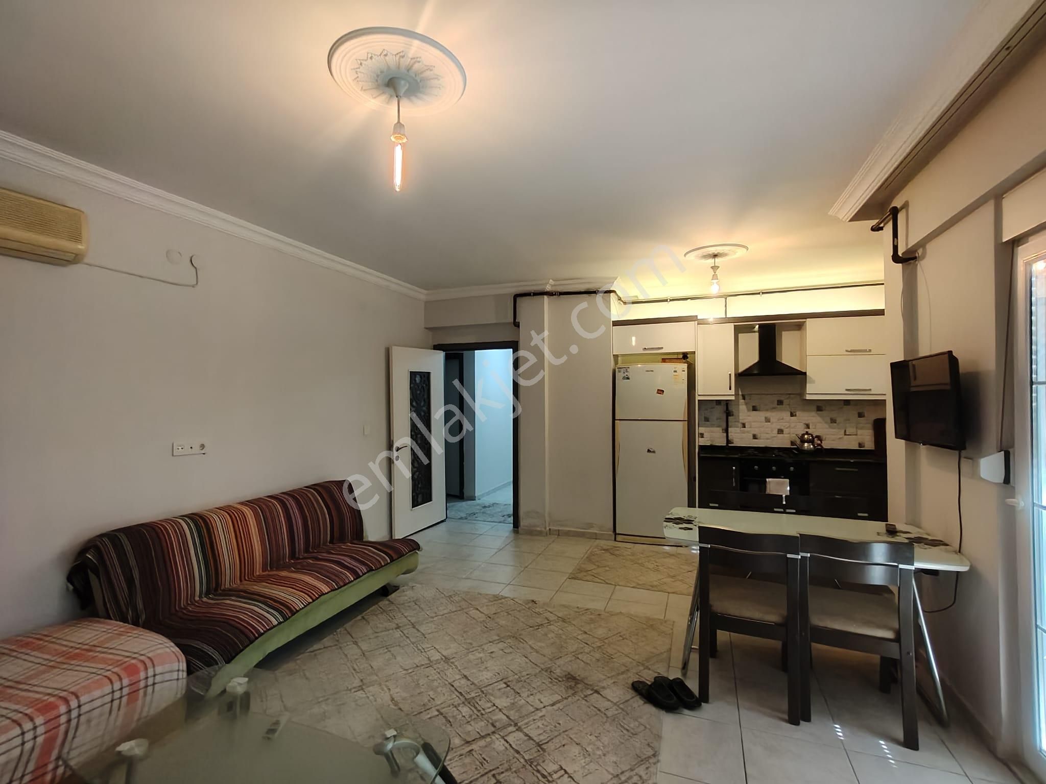 Emsalleriden Uygun Satılık Havuzlu Daire - Görsel 6