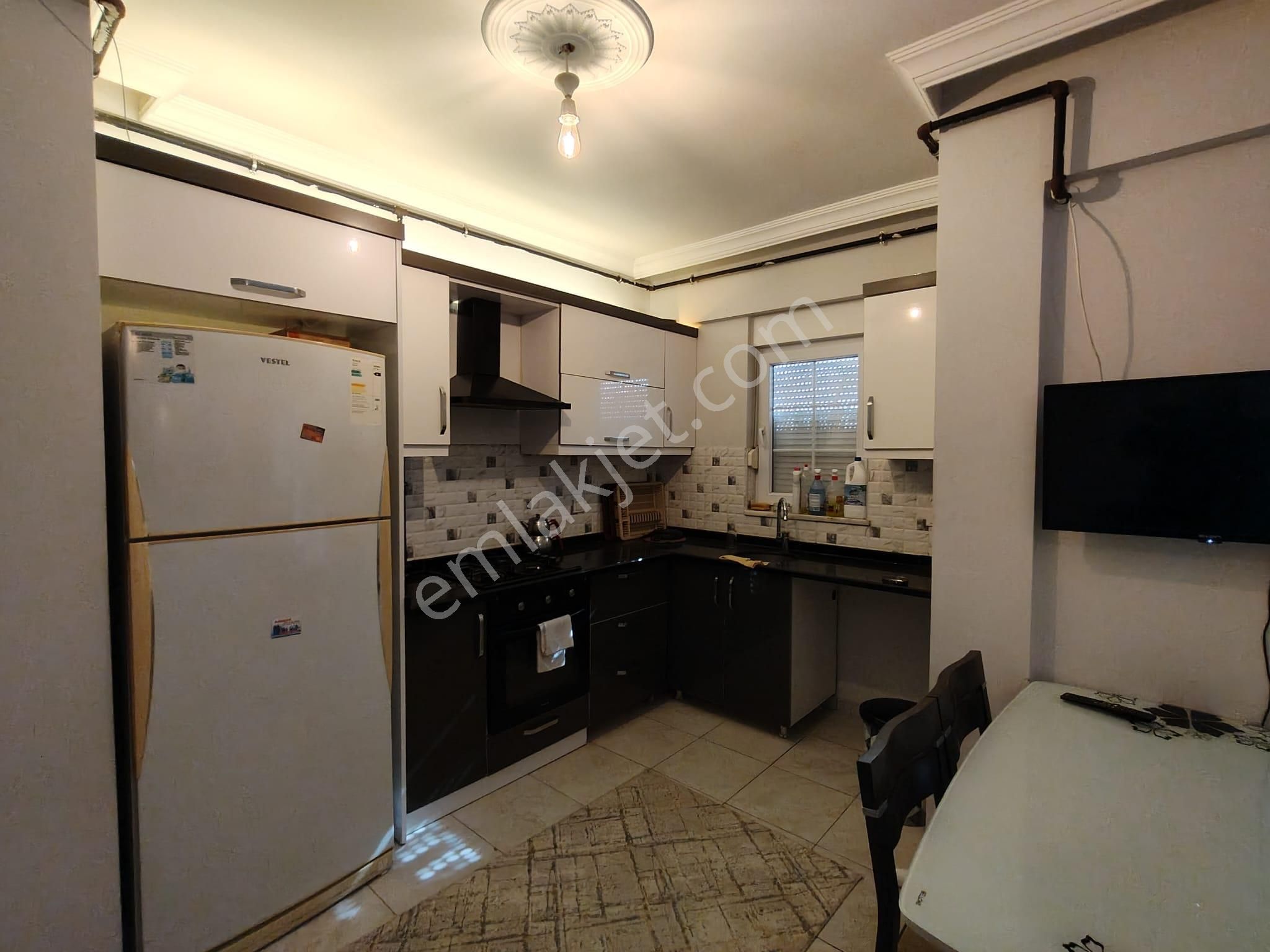 Emsalleriden Uygun Satılık Havuzlu Daire - Görsel 22