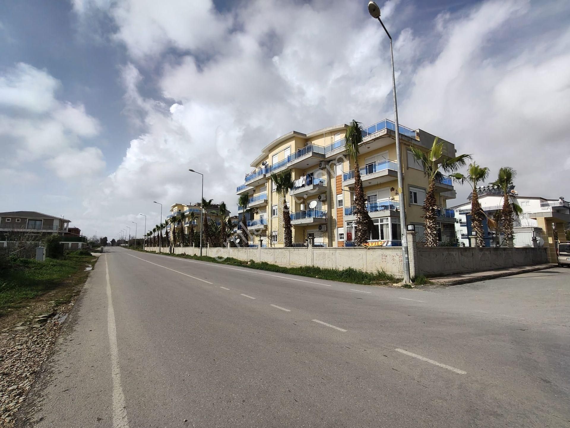 Emsalleriden Uygun Satılık Havuzlu Daire - Görsel 10