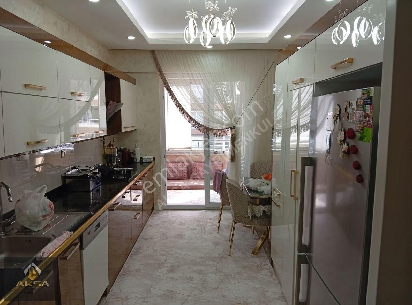 Fıstıklı Mah. Satılık 3+1 Bakımlı Masrafsız Göbek Daire! - Görsel 4