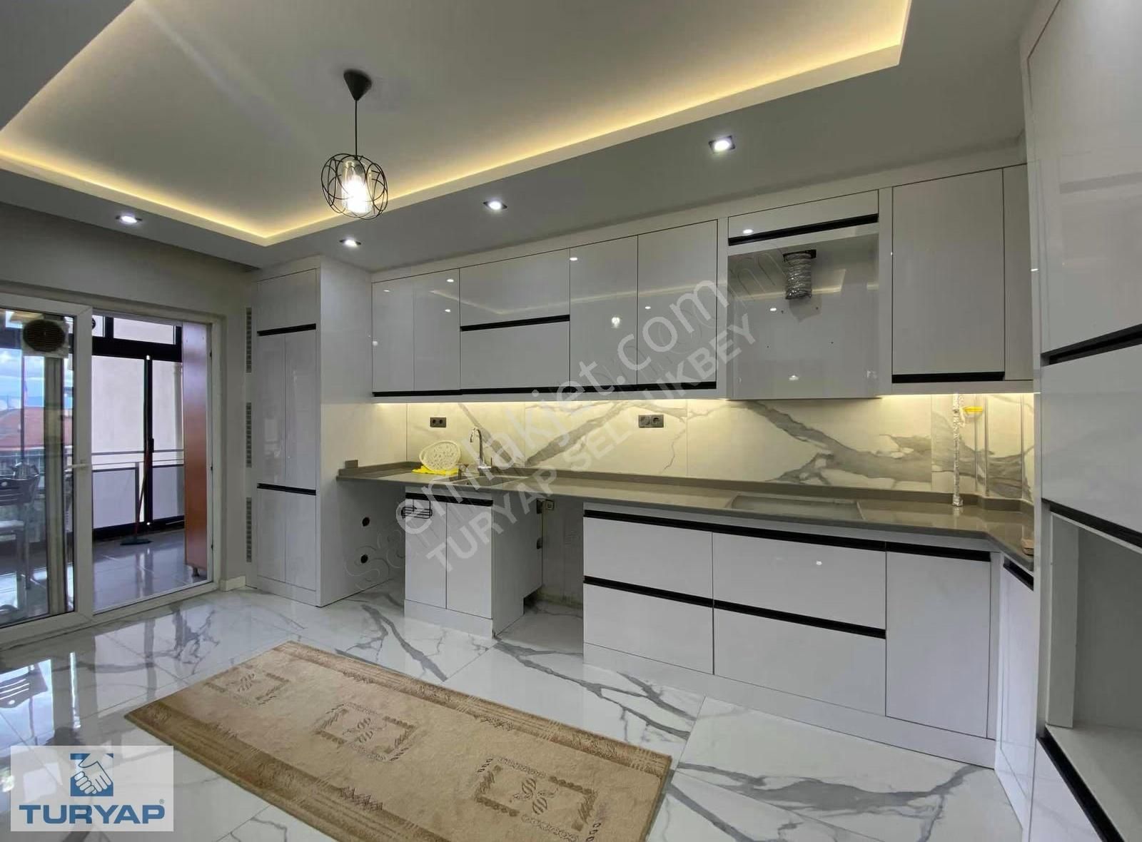 Turyap'tan Karaman'da İçi Yapılı 3+1 Arakat Satılık Daire