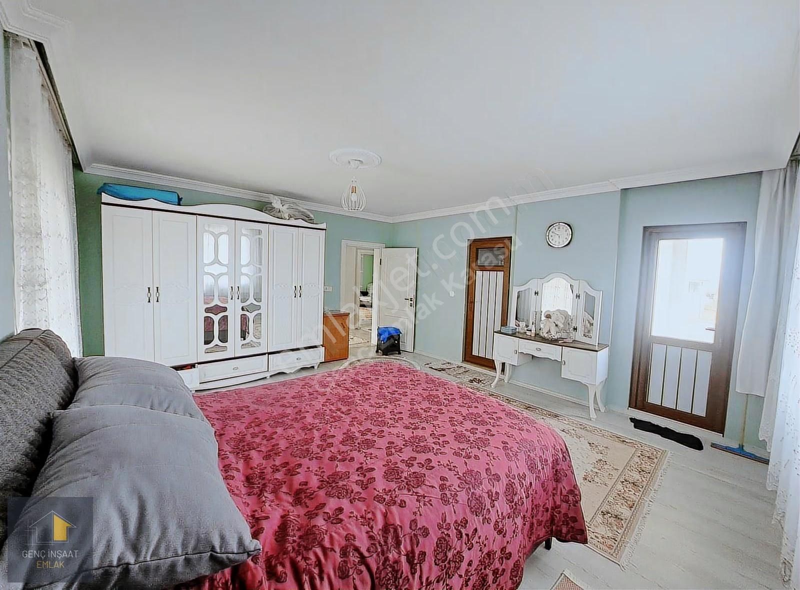 Taşlıgeçitte Doğa İle İç İçe 1771 M² Arsa İçerisinde Müstakil Ev - Görsel 11