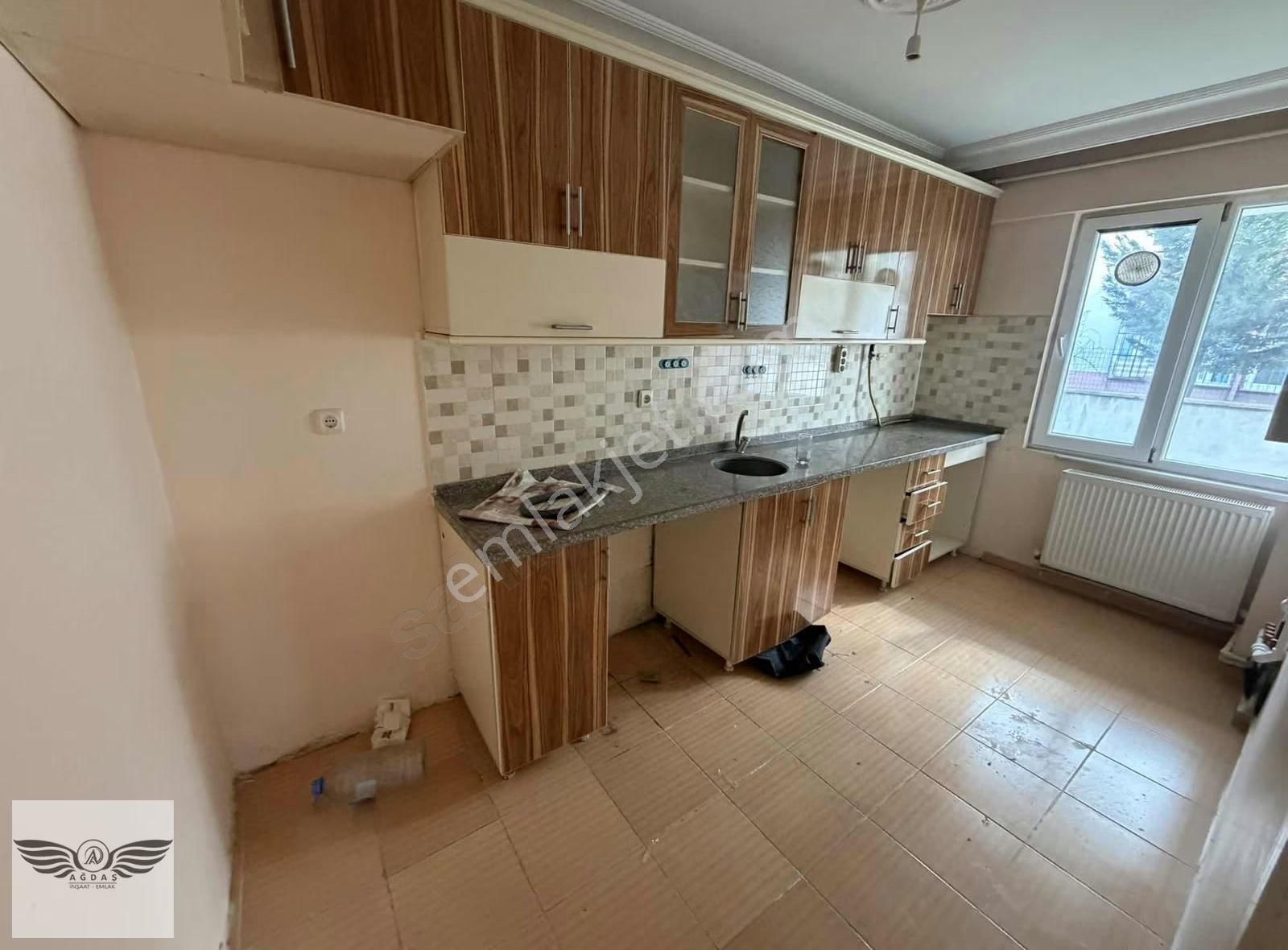 Vatan Mahallesi 2+1 Yüksek Giriş Kıralık Daire - Görsel 3