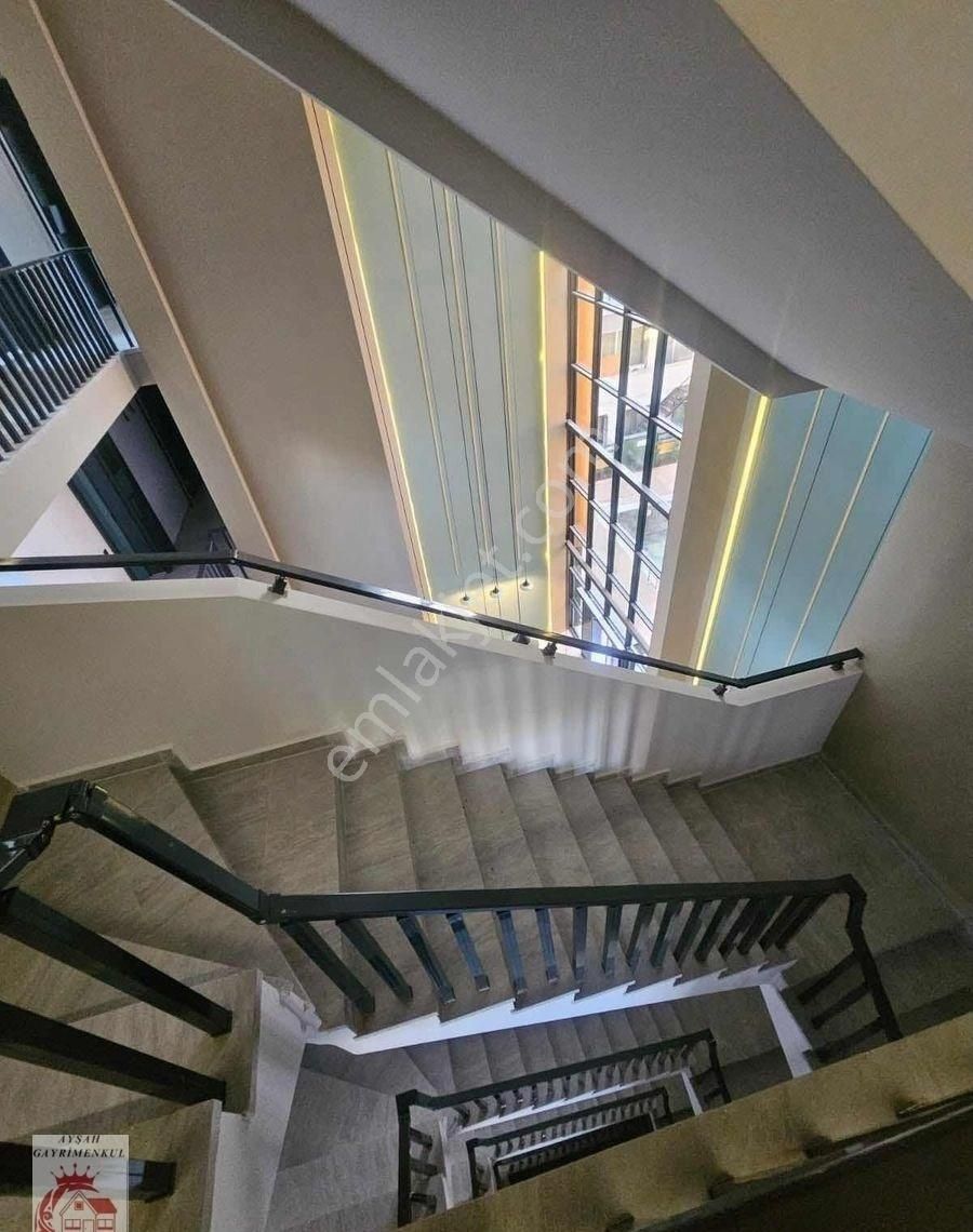 Ayşah'tan Kınıklı'da Üniversite Yakını Yatırımlık Lüks Apart - Görsel 9