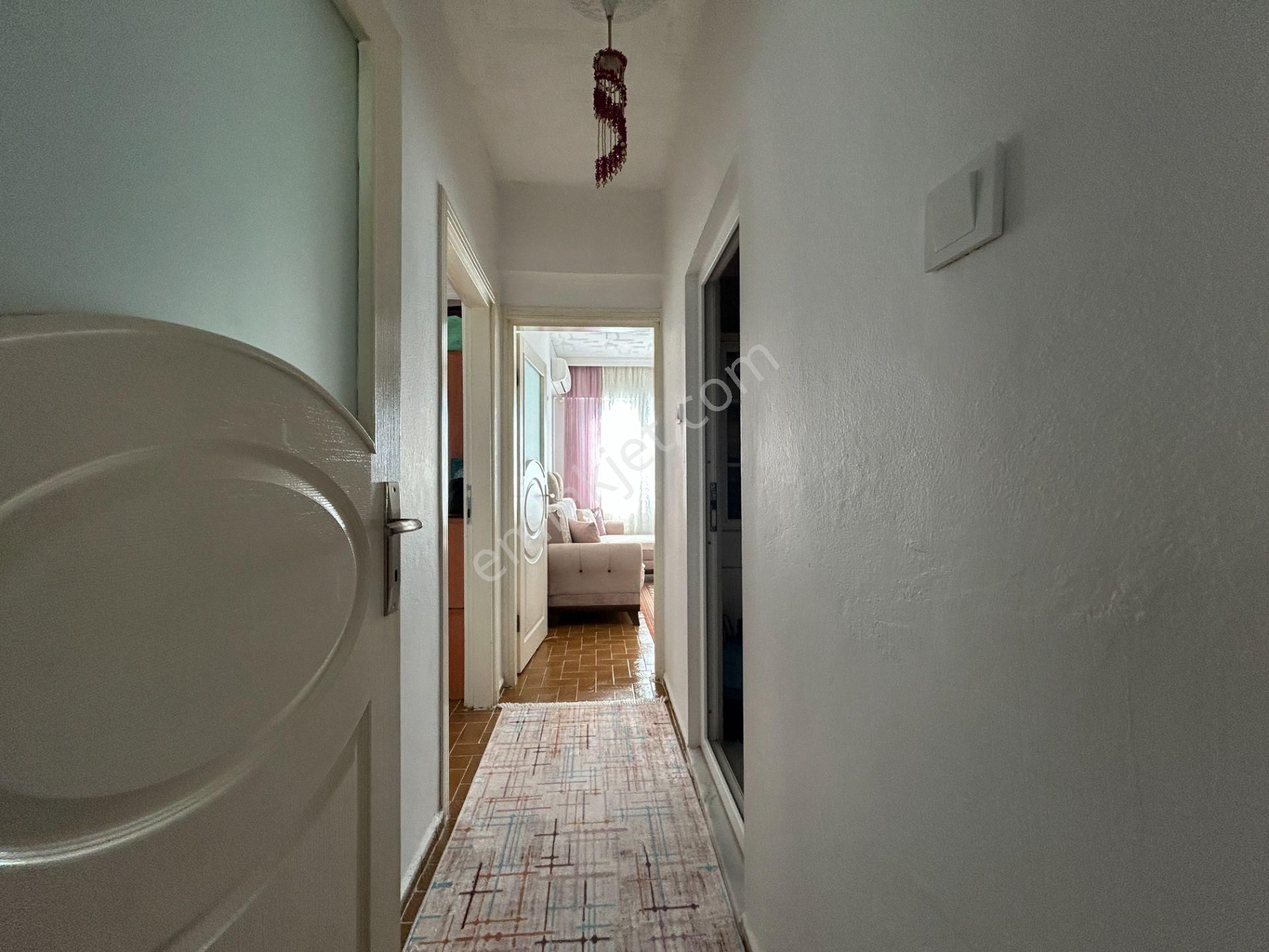 Alanya Konaklıda Denize Sıfır Sitede Satılık Manzaralı 2+1 Daire - Görsel 8