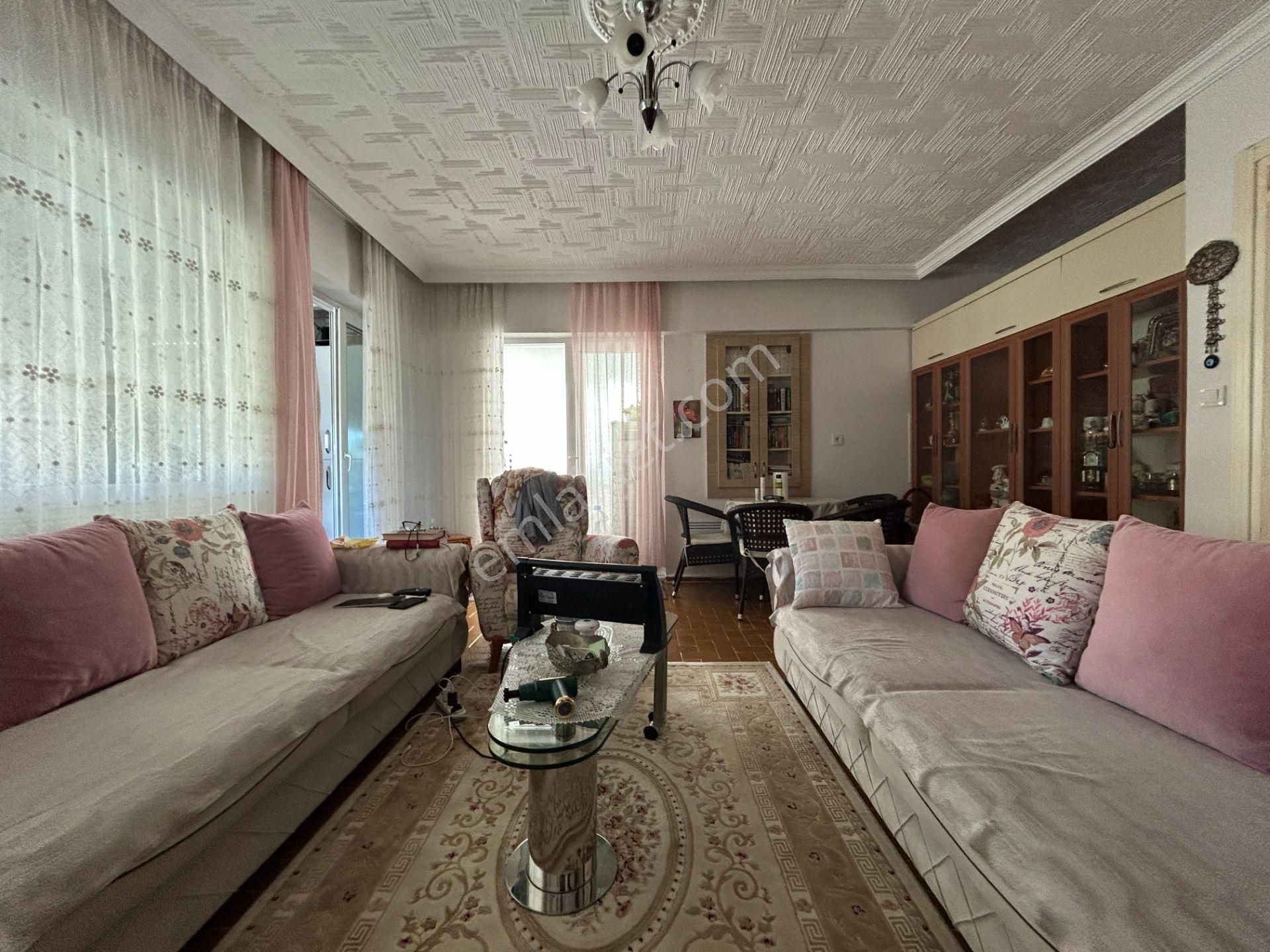 Alanya Konaklıda Denize Sıfır Sitede Satılık Manzaralı 2+1 Daire - Görsel 19