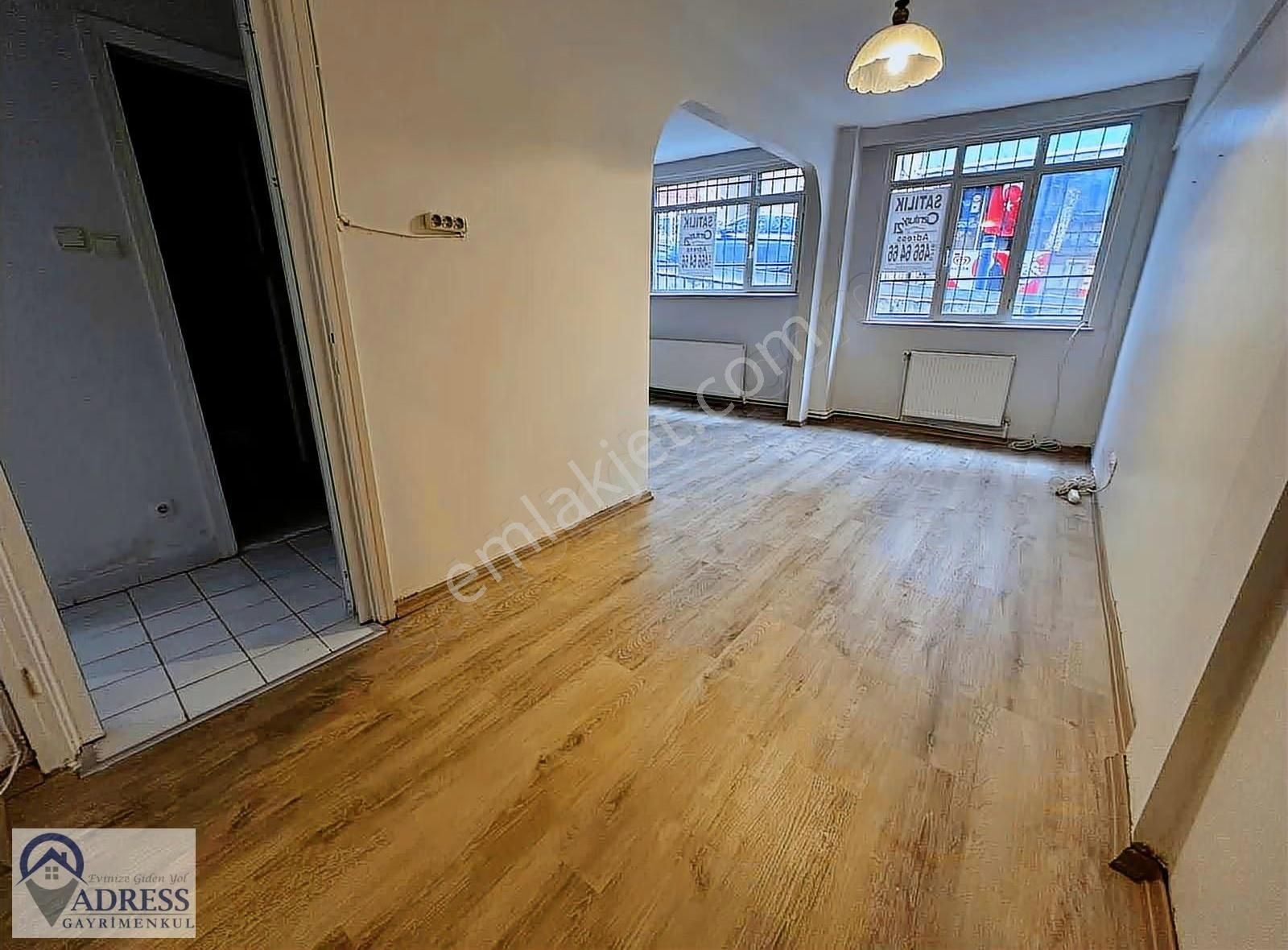 Acıbadem De Merkezi Lokasyonda Ulaşım Sorunu Olmayan 1+1 Kiralık - Görsel 31