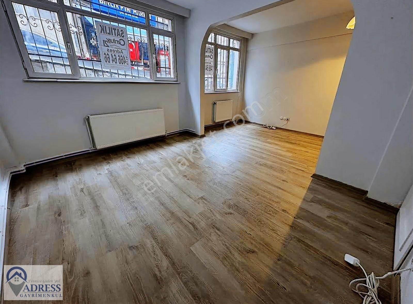 Acıbadem De Merkezi Lokasyonda Ulaşım Sorunu Olmayan 1+1 Kiralık - Görsel 8