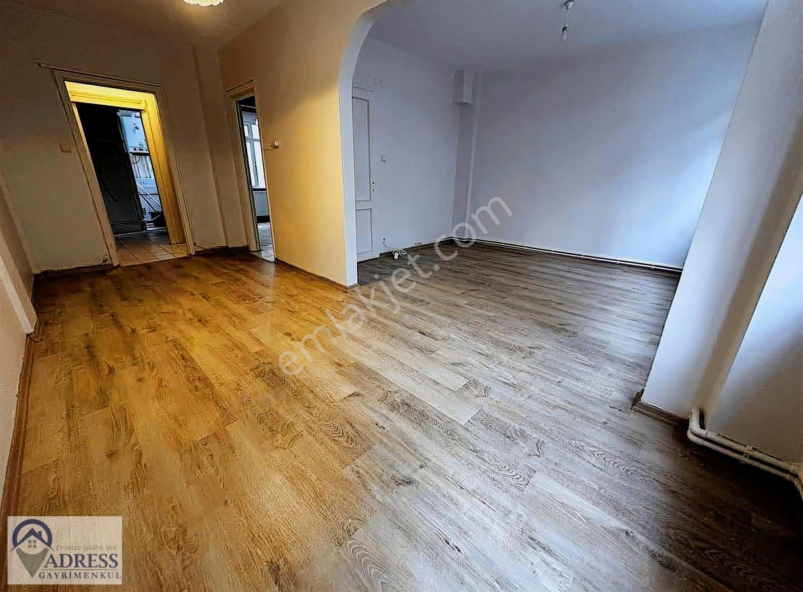 Acıbadem De Merkezi Lokasyonda Ulaşım Sorunu Olmayan 1+1 Kiralık - Görsel 32