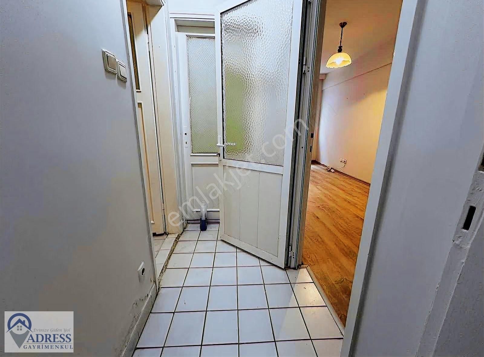 Acıbadem De Merkezi Lokasyonda Ulaşım Sorunu Olmayan 1+1 Kiralık - Görsel 30