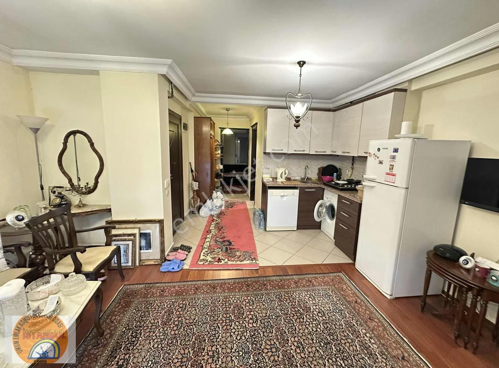 Bakırköy Merkezde Sahile Yakın Eşyalı Yeni Binada Kiralık 1+1 - Görsel 7