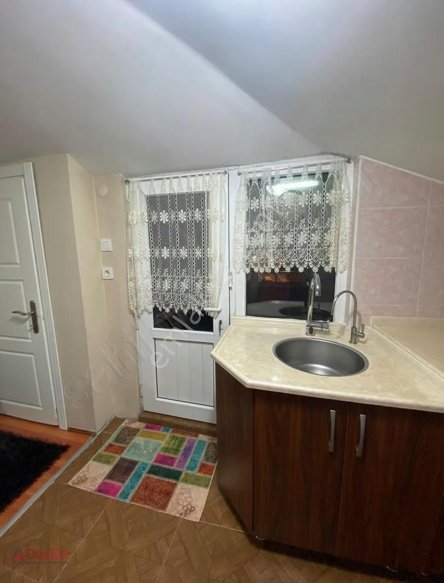 Bahçelievler Cumhuriyet Mah. 3+3 Kredili Ferah Bakımlı Dubleks - Görsel 6