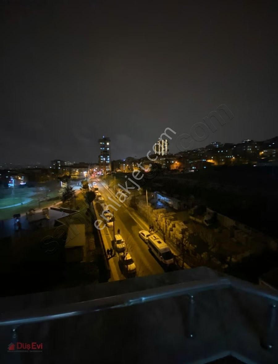 Bahçelievler Cumhuriyet Mah. 3+3 Kredili Ferah Bakımlı Dubleks - Görsel 5