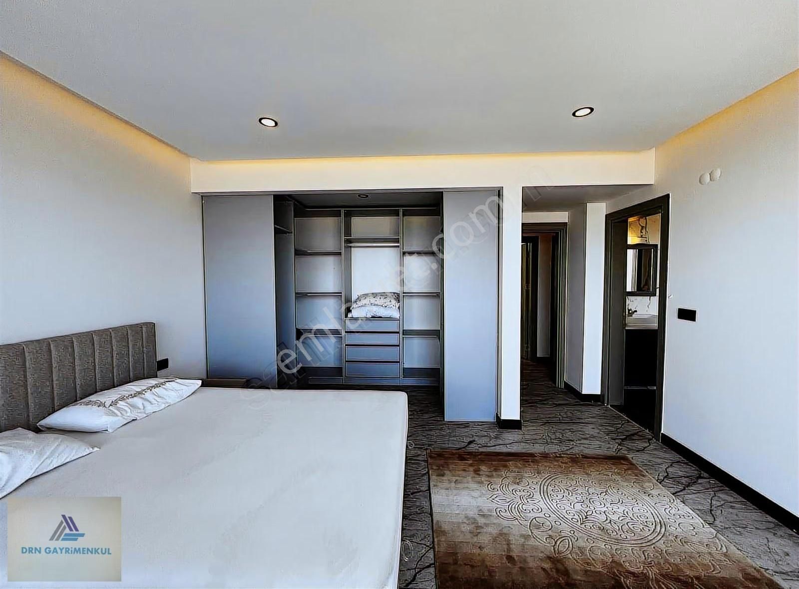 Kuşadası Karaova'da Deniz Manzaralı Boş Satılık 4+1 Villa - Görsel 27