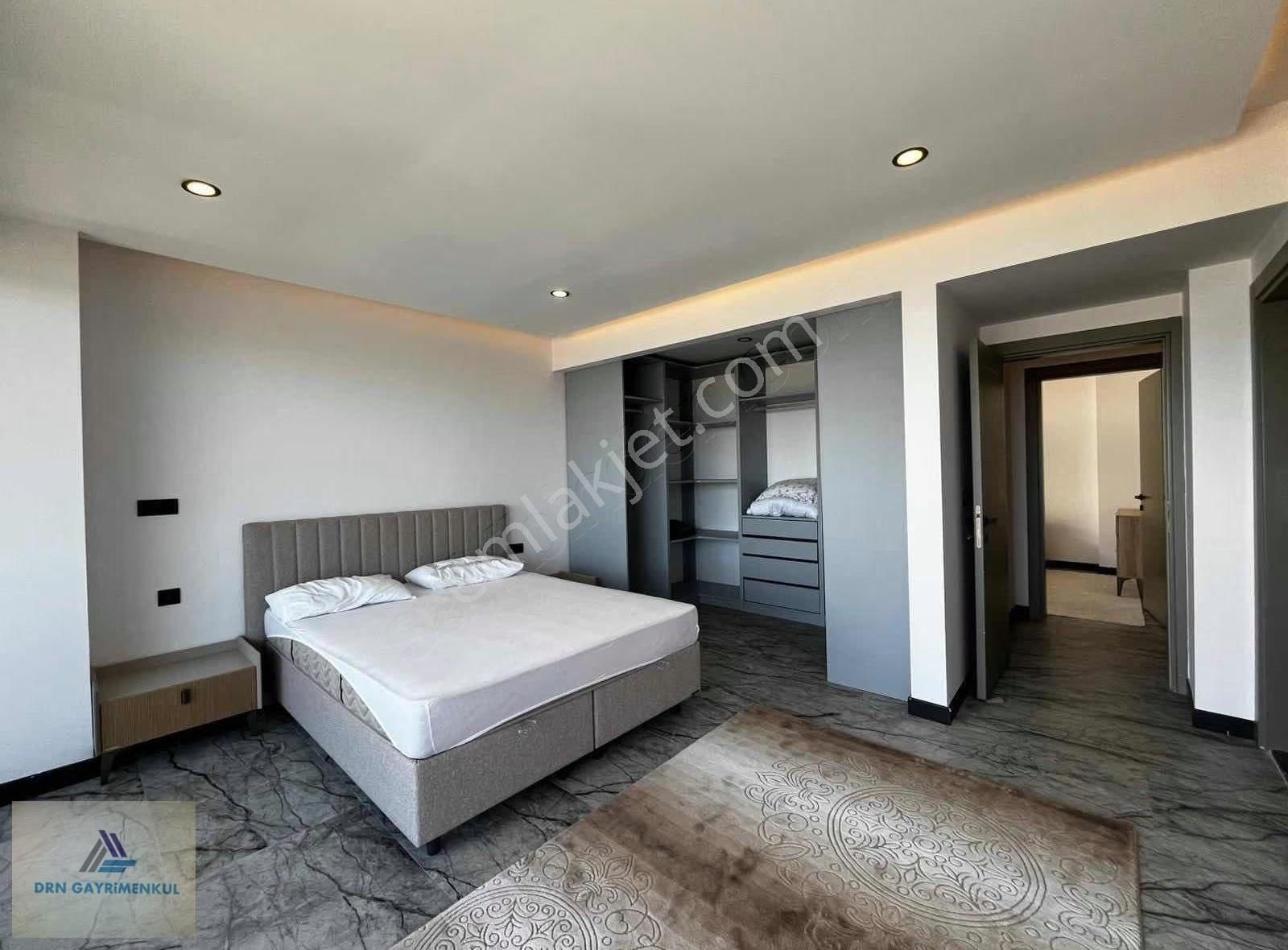 Kuşadası Karaova'da Deniz Manzaralı Boş Satılık 4+1 Villa - Görsel 10