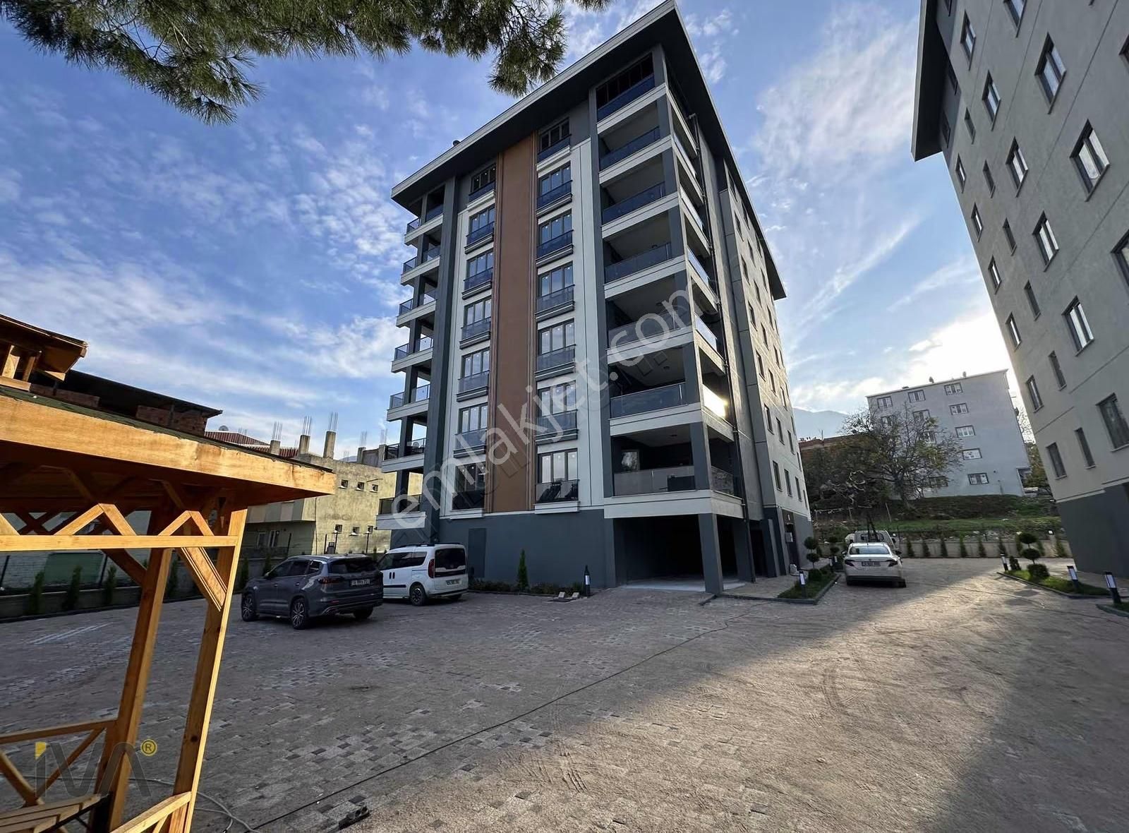 İva'dan Yeni Yerleşim Bölgesinde Çok Geniş Ve Ferah Lüks Daire - Görsel 3