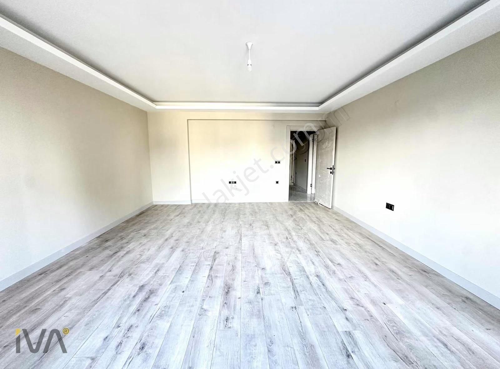 İva'dan Yeni Yerleşim Bölgesinde Çok Geniş Ve Ferah Lüks Daire - Görsel 16